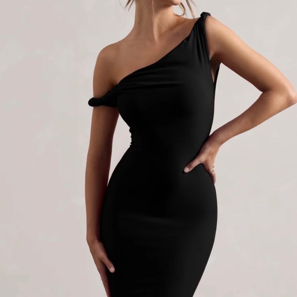 Club London black dress.